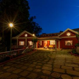 The Red House, hotel in Ooty