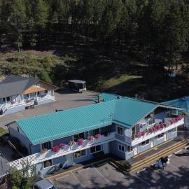 Celadon Lodge, hotel in Radium Hot Springs