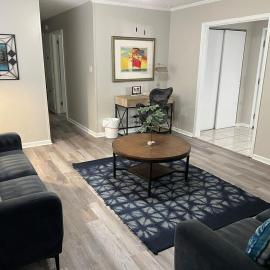 Sweet Home Alabama 4BR 2BA oasis with pool WI-FI