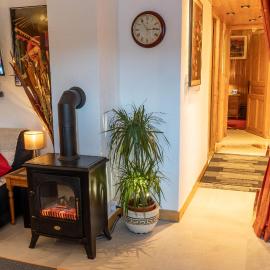 Recently Refurbished Apartment Walk to Samoëns Village