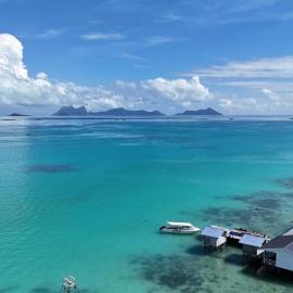 Bigfin water bungalow، فندق في سيمبورنا