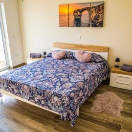 Cosy & Central Penthouse in Victoria, hotel sa Victoria