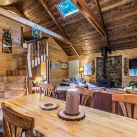 Perch - Chester Cabin, Hotel in Packwood