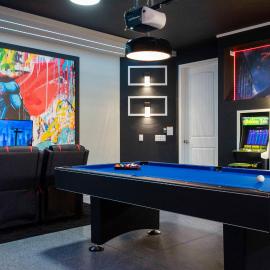 Family Escape with Private Pool Themed Rooms, hotel a Orlando