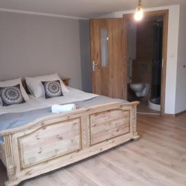 Bawarska Chata, hotel a Golejów