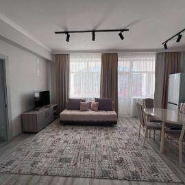 Apartment in Raduga West, Issyk-Kul, hotel v destinaci Tamchy