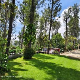 May Fair Vista Home - Luxury Villa - Huge Lawn - Scenic Views - Free Parking, hotel in Kotagiri