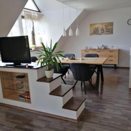 Moderne und ruhige Ferienwohnung