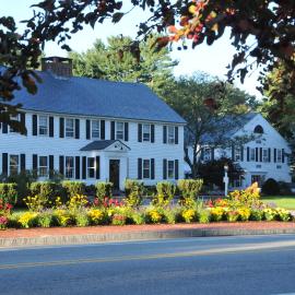 Publick House Historic Inn and Country Motor Lodge, khách sạn ở Sturbridge