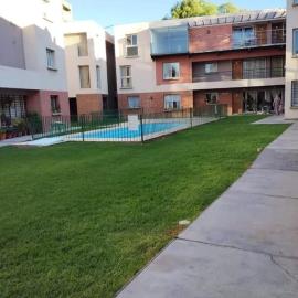 Departamento Planta Baja excelente ubicación 2 dormitorios cochera piscina seguridad