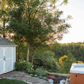 The Vue - Nestled by Roblin's Lake with a Hot Tub ST-2024-0213