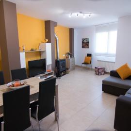 Apartament Bagà, hotel en Bagá