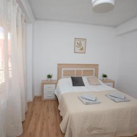 Lujoso Apartamento en Valencia 3 Dormitorios con Parking, hotel u gradu 'Paterna'