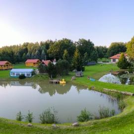 Sodyba 15 Ąžuolų Svečių namai 2, hotel v destinácii Triušiai