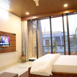 Amritam Palace A Luxury AC Home Stay