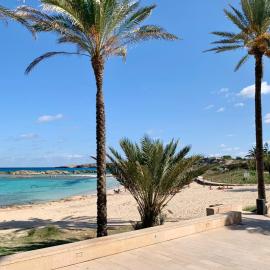 Apartamentos Pepe, Es Pujols-Playa, hotel em Es Pujols