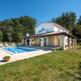 Holiday Home Villa Portobello Green by Interhome