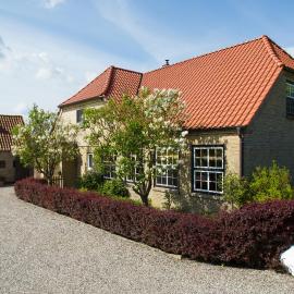 Haus im Felde, hotel i Femern