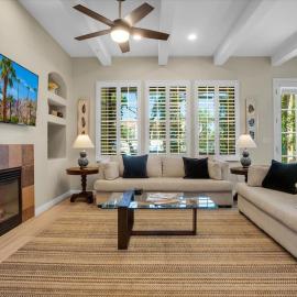 Modern LQ 3BR Getaway Steps to pool & spa