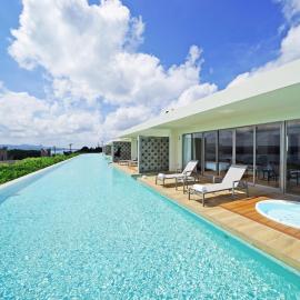 Pool Villa Kouri Island by Coldio Smart Resort, hotel di Nakijin