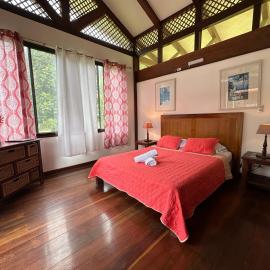 Hotel Kenaki Lodge, hotel in Cahuita
