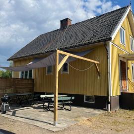 Hus på landet strax utanför Torup, отель в городе Torup