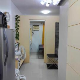 5th Floor Tower A 1-Bedroom Unit with Unlimited Internet Access and Netflix