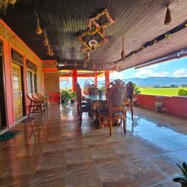 Penginapan Bunga Sonsang kamar Family Tripel, Hotel in Sungaidaras
