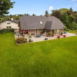 Stunning Home In Silkeborg With Sauna, hotel in Silkeborg