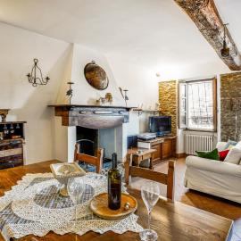 2 Bedroom Stunning Apartment In Terrinca