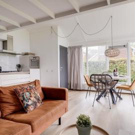 Kruisbek I Bungalow met grote zonnige omheinde tuin