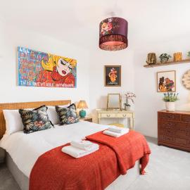 Queens Head Boutique Hotel Apartments, hotel in Gloucestershire