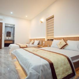 LINH CHI Hotel