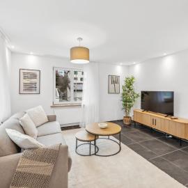 The R Apartment Laufen - relaxing free parking, hotel v destinácii Neuhausen am Rheinfall