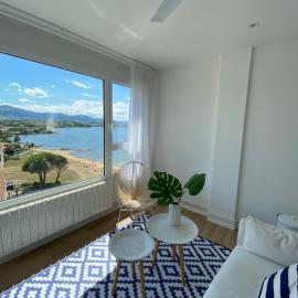 Apartamento Pedreña frente al mar, hotel a Pedreña