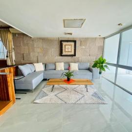 Casa Luna Suites-4, hotel a Monterrey
