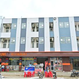 Hotel welcome & restaurant, hotell i Khātu