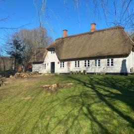Cozy cottage getaway Holse, hotell sihtkohas Brenderup
