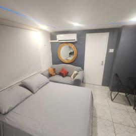 A1 Apartments Aruba، فندق في أورانيستاد