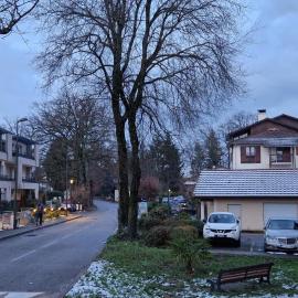 Chambre accueillante – hotel w mieście Prévessin