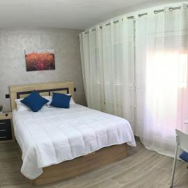 Habitaciones Torija, hotel em Torija