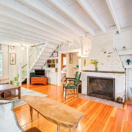 4 Mi to Lake Raponda! Secluded Family Cottage, ξενοδοχείο σε Brattleboro