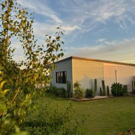 Dreamy Staiz - Riverland Abode, hotell i Barmera