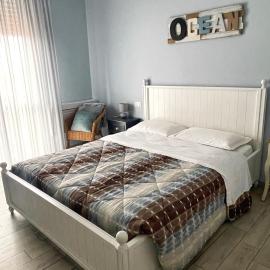 Alla Scaletta - Stanze con Bagno Privato e WiFi a Pochi Passi dal Duomo, hotel a Mirandola