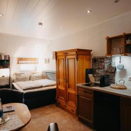 Altes Häusle - Doppelzimmer Weinrebe, hotel a Edenkoben