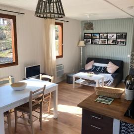 Chalet Sérénité，Moux-en-Morvan的飯店