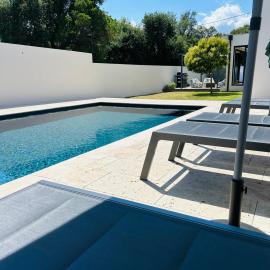 Villa Climatisée avec Piscine partagée , Terrasse et Parking