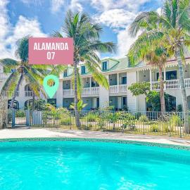 Alamanda 7 - Orient Bay direct beach access