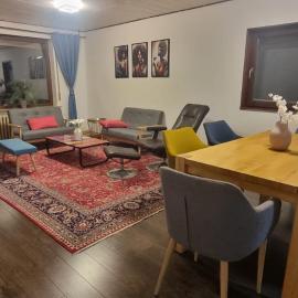 K02 Apartment between Cologne & Bonn, hotel a Troisdorf