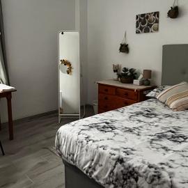 Amanecer Isleño Habitaciones, private Rooms in a Shared 3-Bedroom Apartment in Arrecife, Lanzarote, hotel in Arrecife